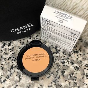 Chanel Vitalumiere Aqua Cream Compact 40 Beige